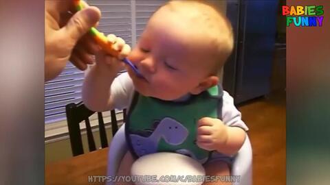 宝宝搞笑视频,萌态百出，笑料连连