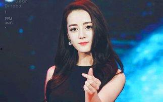 热巴新照片,美艳动人，尽显东方韵味”