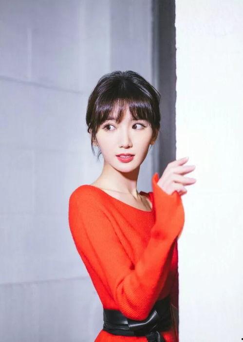 毛晓彤中秋之夜照片,毛晓彤温馨家庭照曝光